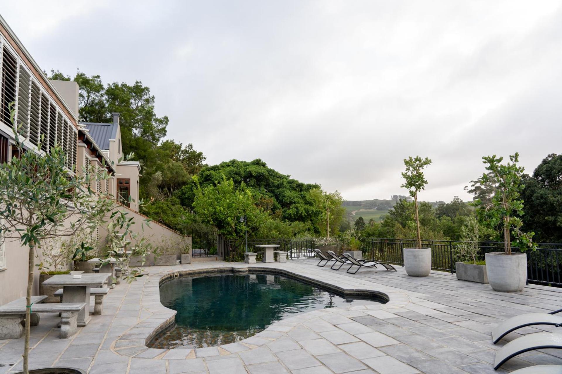 Avemore Winelands - Wood Fired Hottub And Full Power Back Up